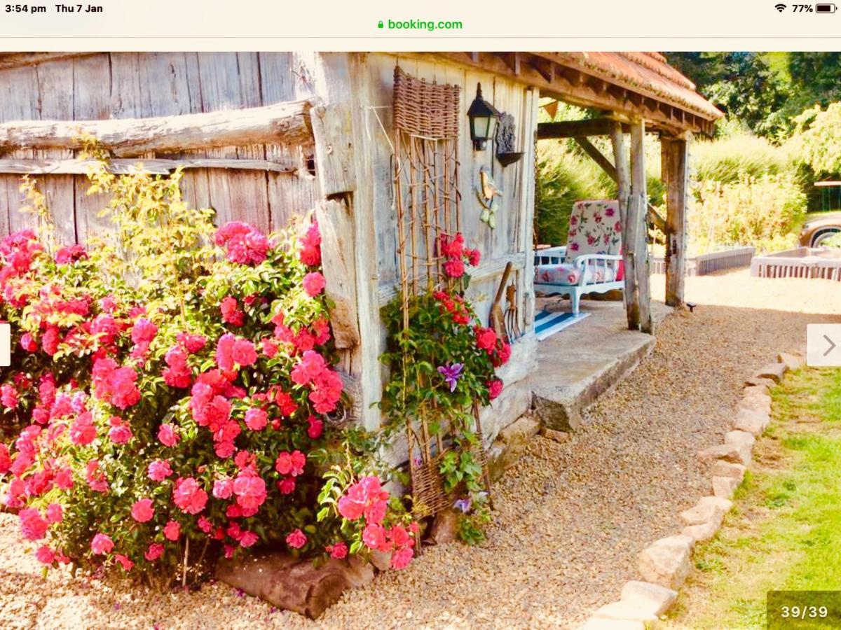 Maison Mai Or La Petite Maison Mai Or La Petite Grange Or All Three La Chapelle-Urée المظهر الخارجي الصورة
